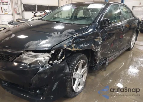2012 Toyota Camry Se z USA, uszkodzony, nr VIN 4T1BF1FK9CU127389